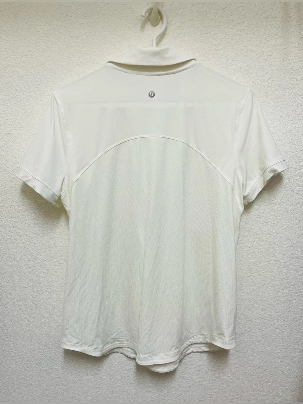 LULULEMON White Quick Dry Short Sleeve Polo Shirt Women’s Size 10 Tennis Golf
